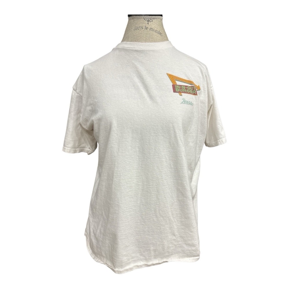 In-N-Out Burger Chain Promo T-Shirt Size L Texas Restaurant Classic Cars Food